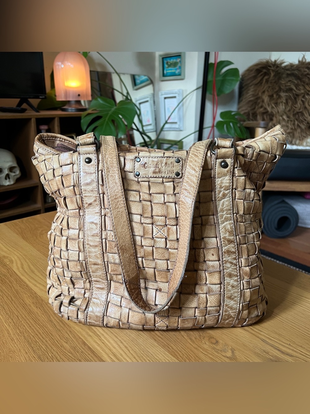 Gianni Conti Tan Woven 100% Leather Shoulder Bag Made In Romania